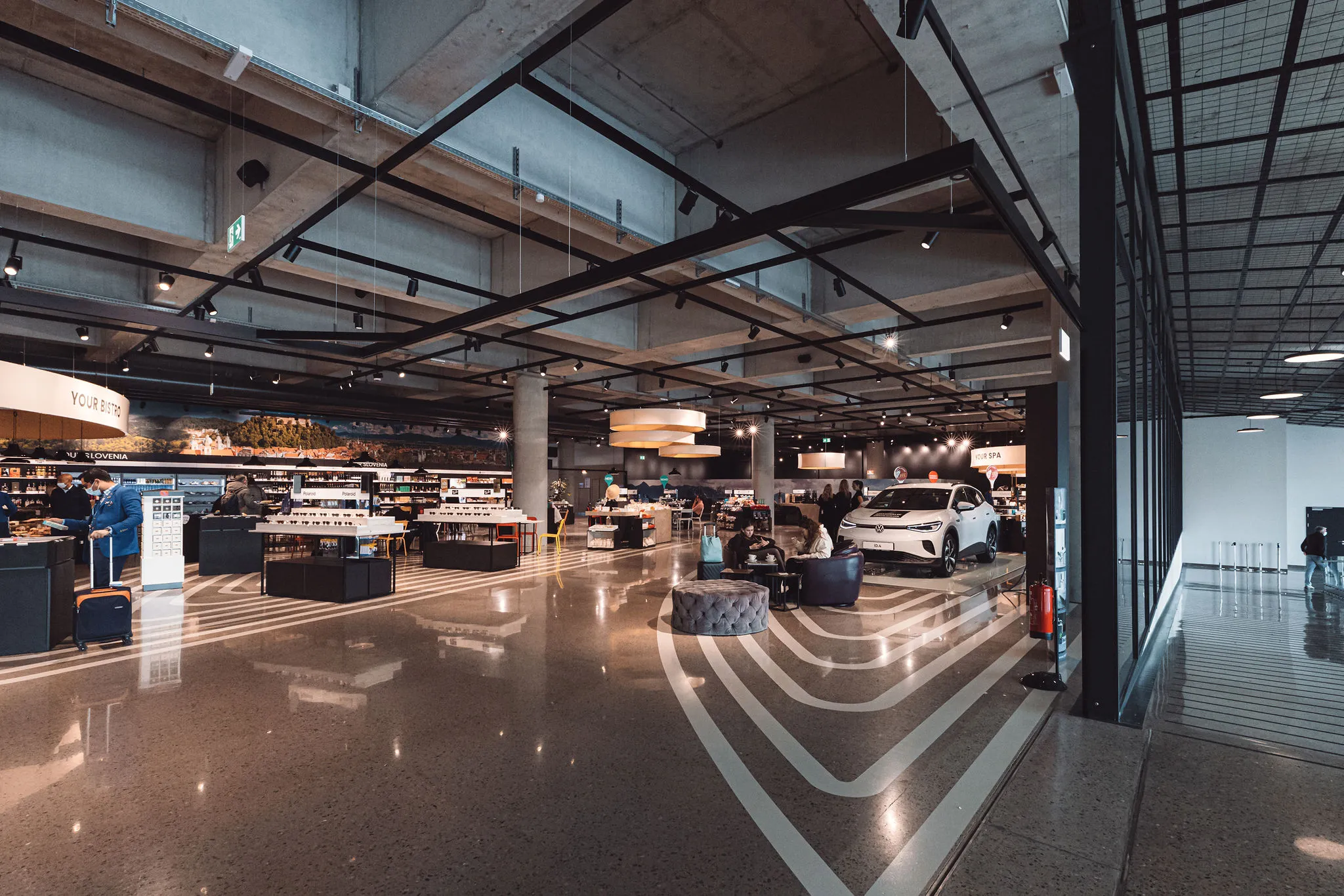 LorexSI × Bose — Ljubljana Jože Pučnik Airport — architectural context