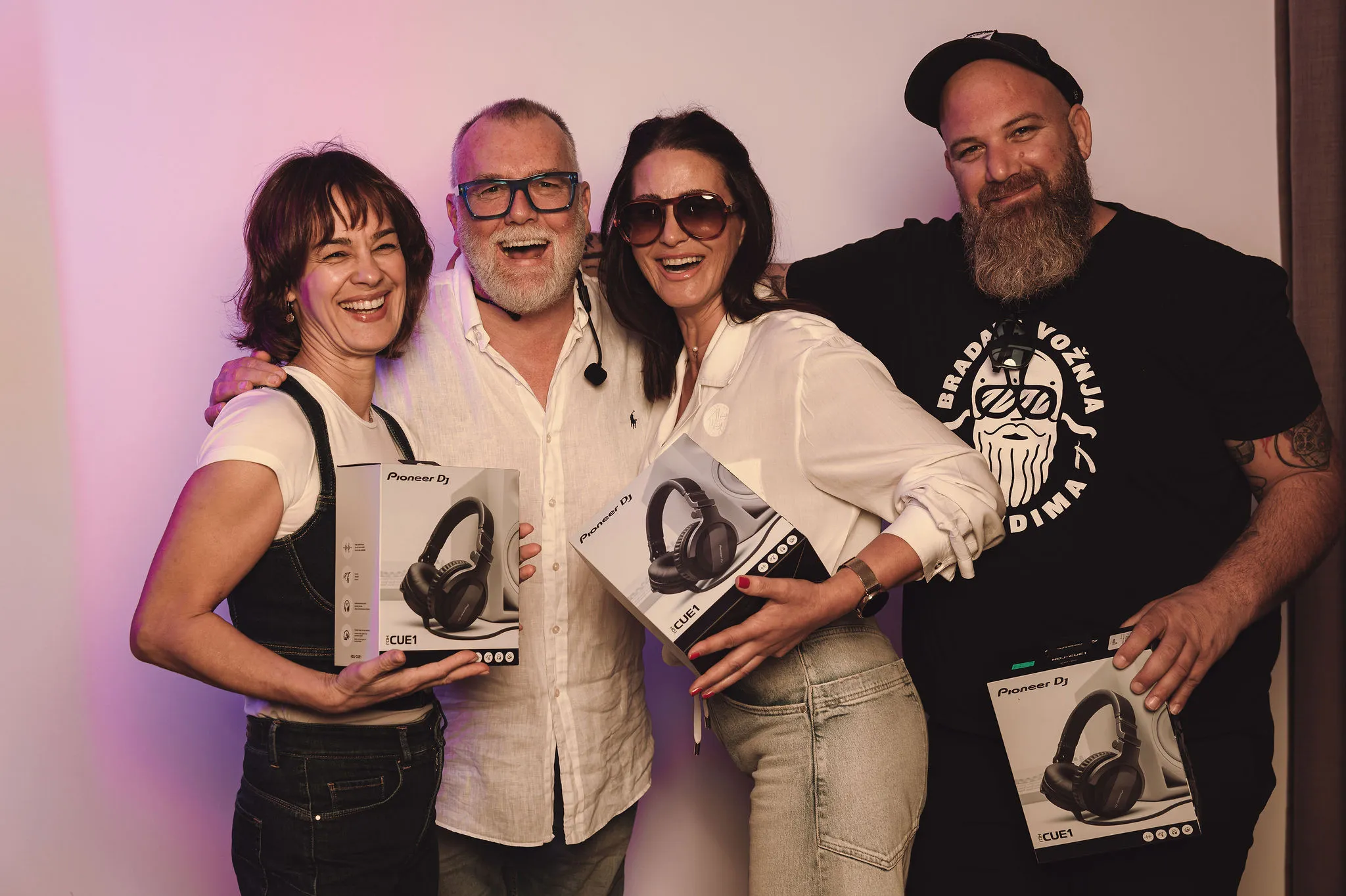 Q3 DJ Masterclass — Hotel Ambasador — student decks