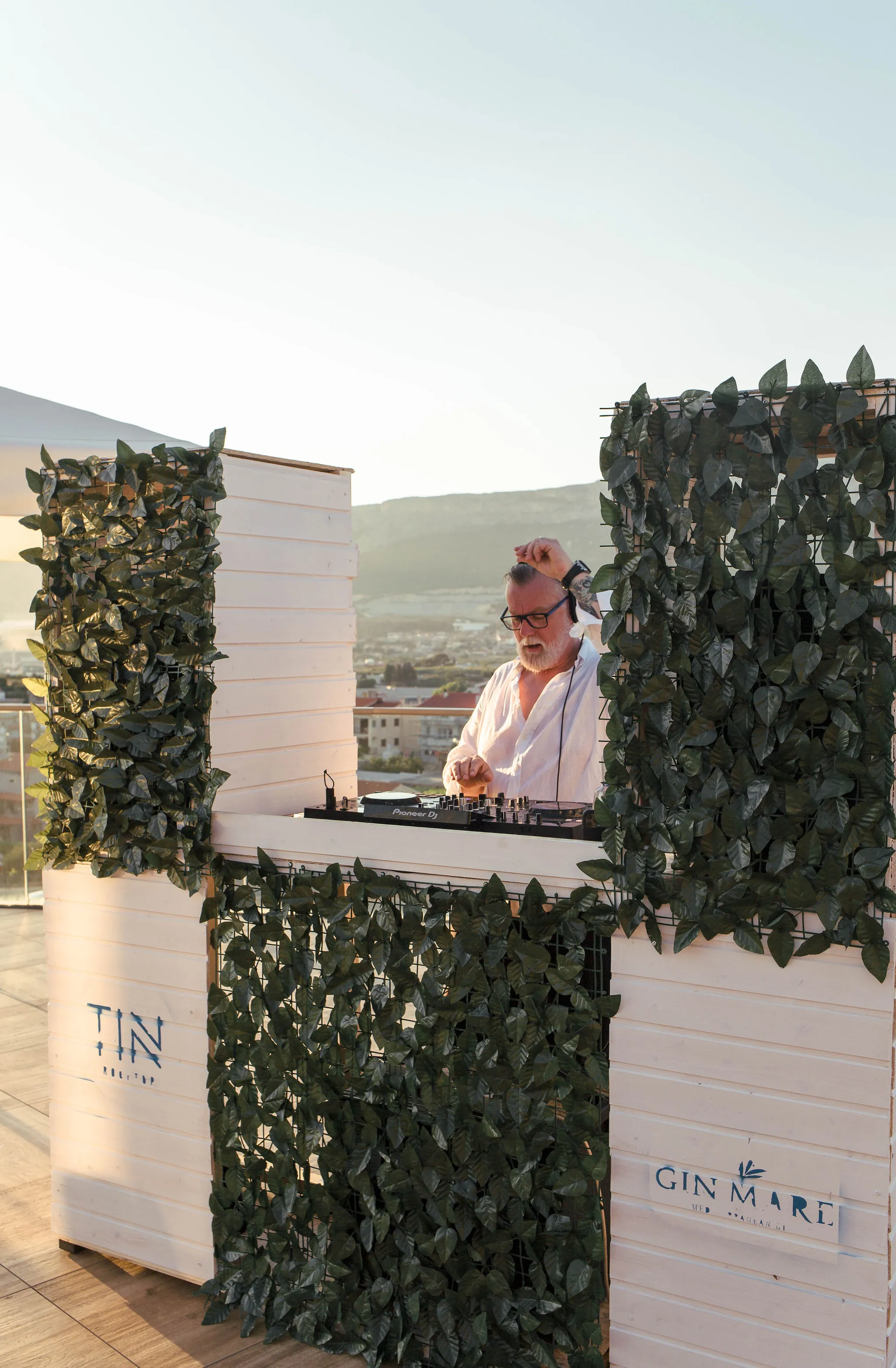 Tin Food & Wine — Gin Mare Rooftop Summer Event — bar detail